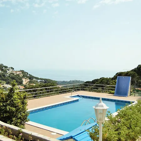 Florinda Вилла Льорет-де-Мар