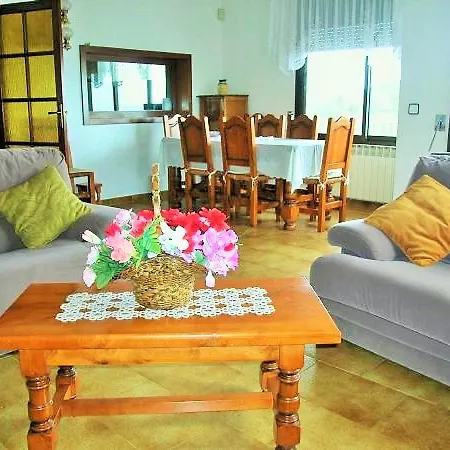 Florinda Villa
